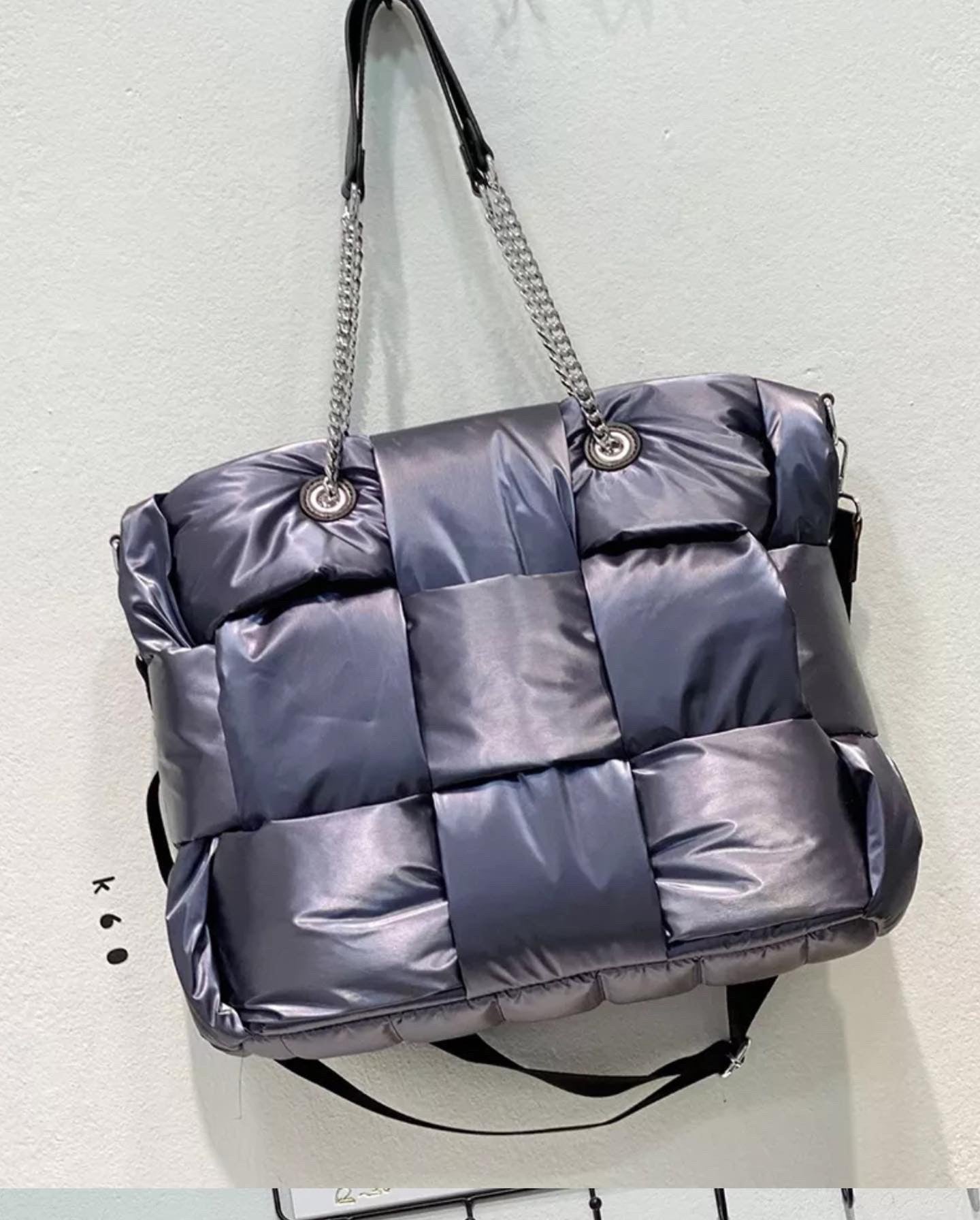 Metallic Weave Puffer Tote Chain