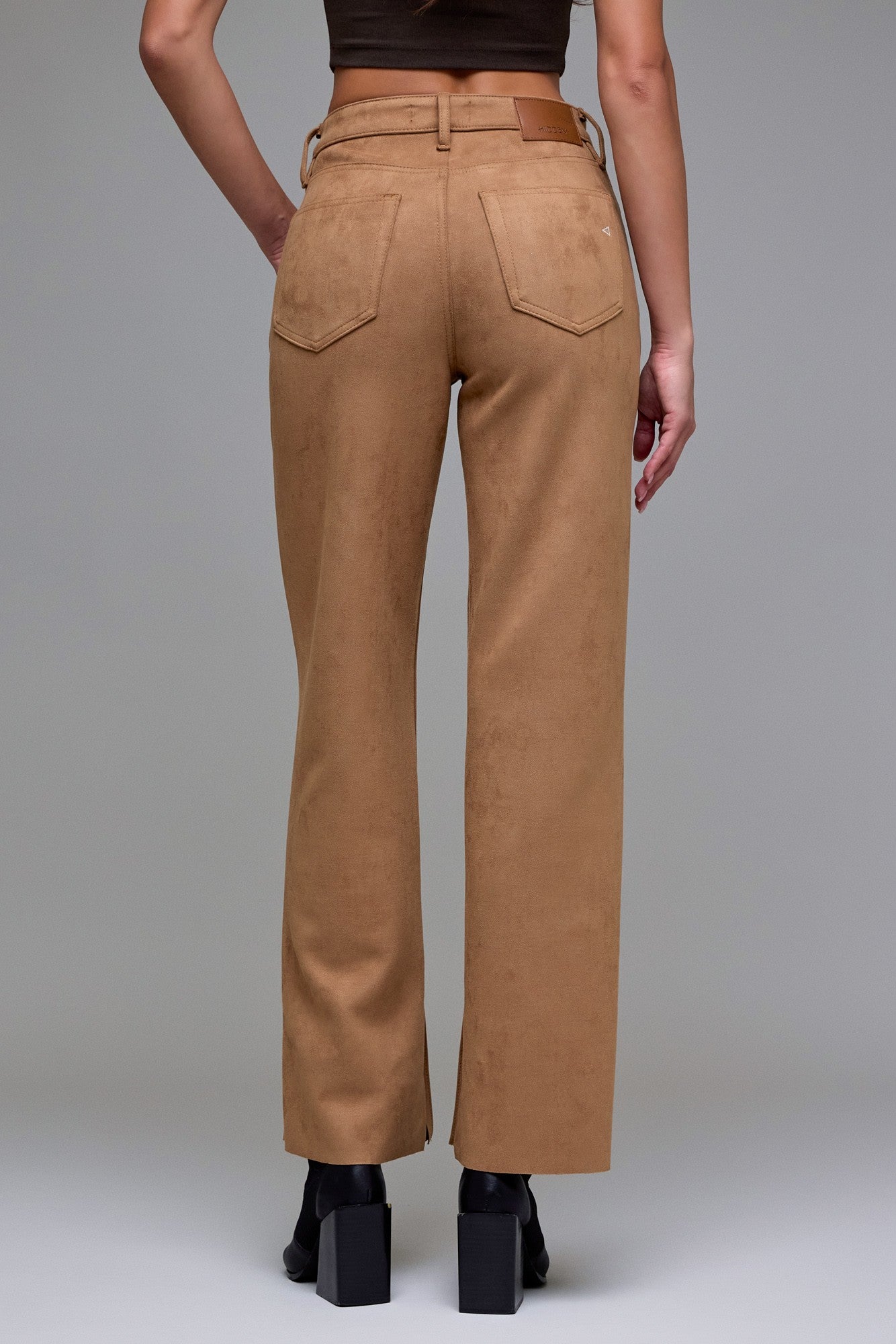 Ella Faux Suede In Caramel