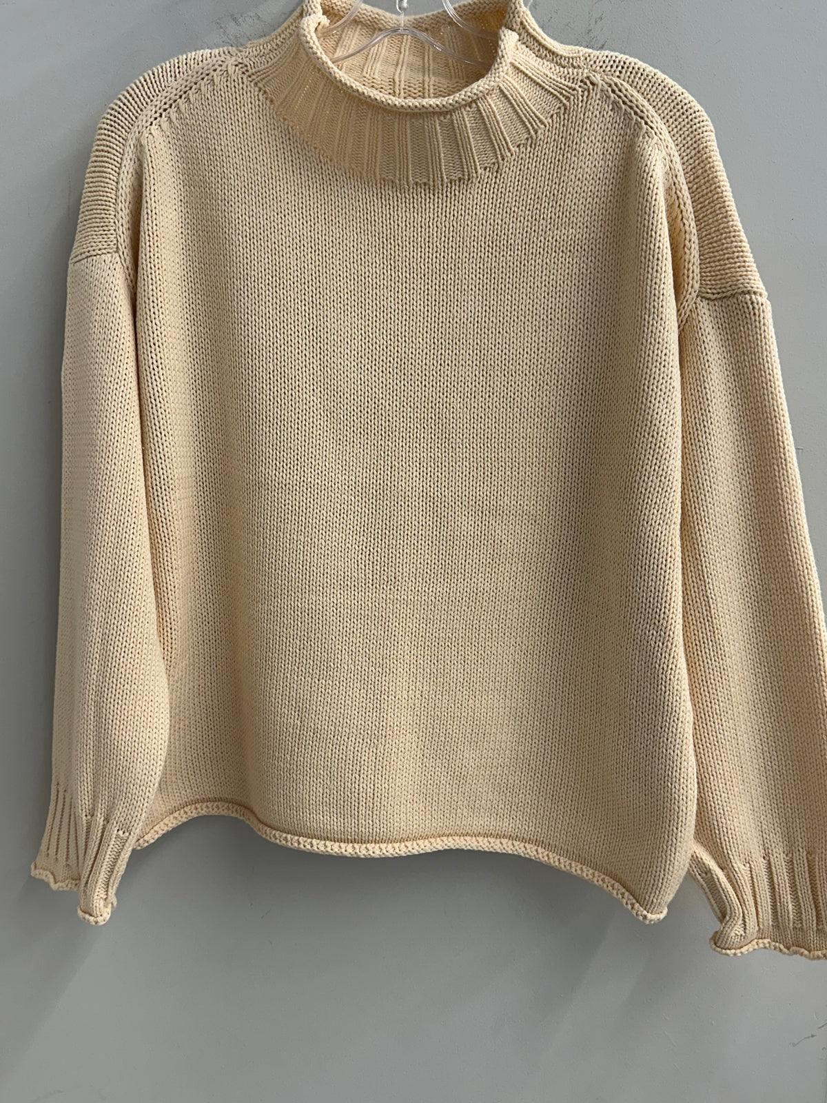 Rollneck boxy sweater