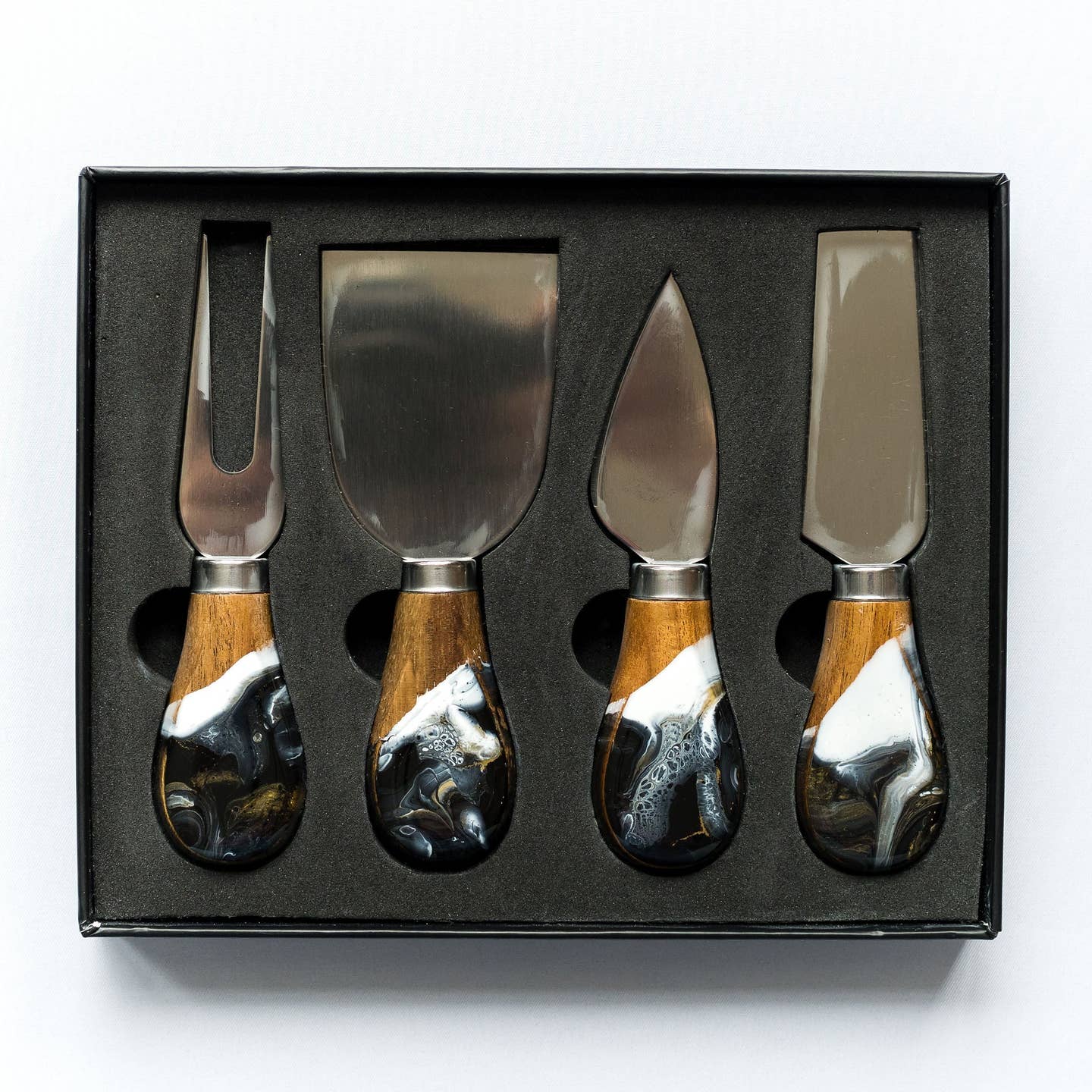 Resin Coated Cheese Knife Set Black Onyx