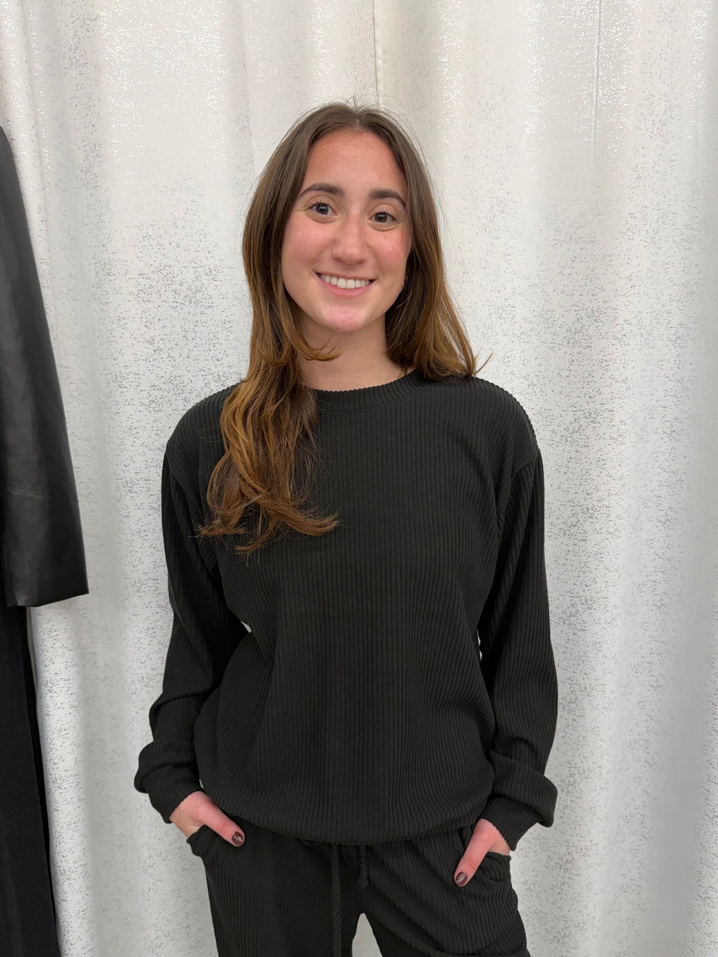 Muse Ribbed Crewneck Black