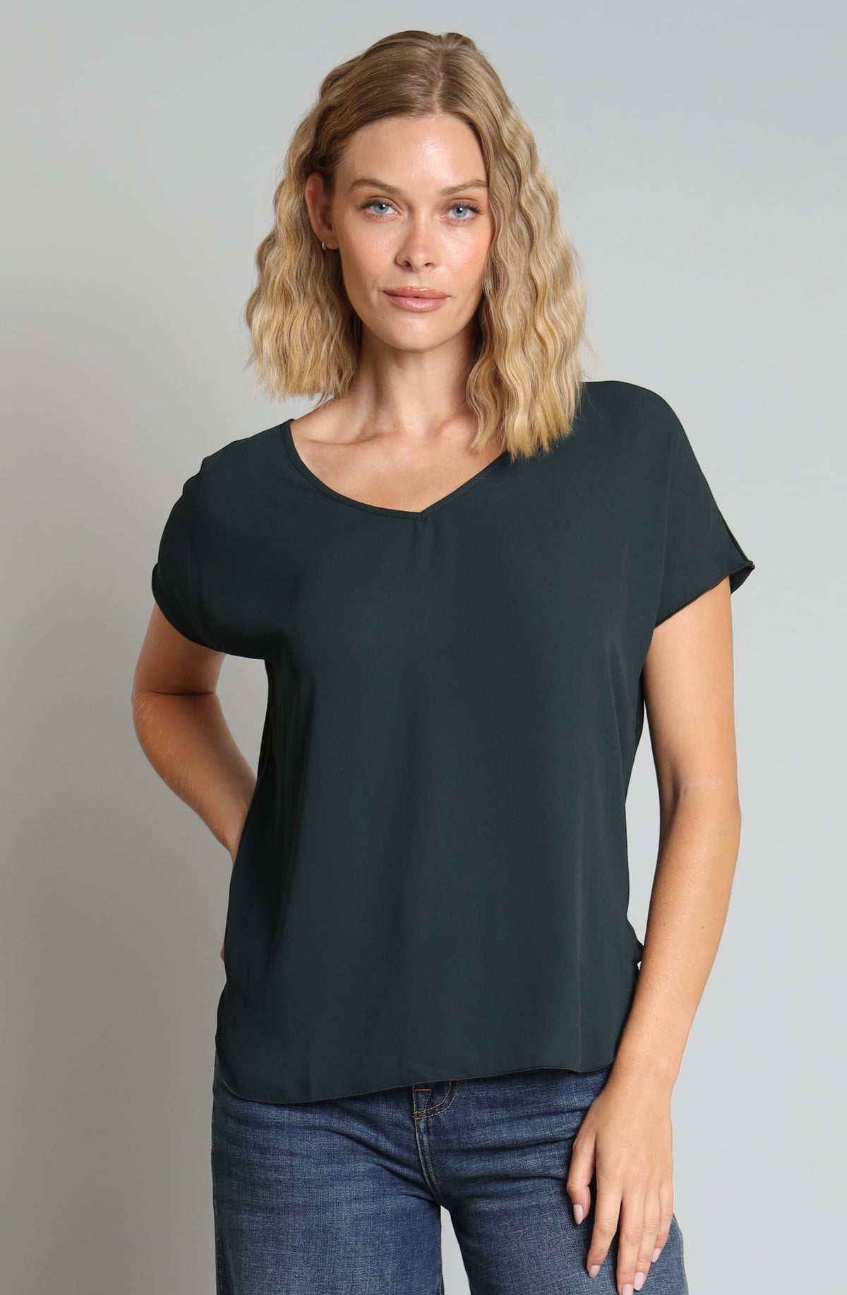 Hybrid V-Neck Top In Forest