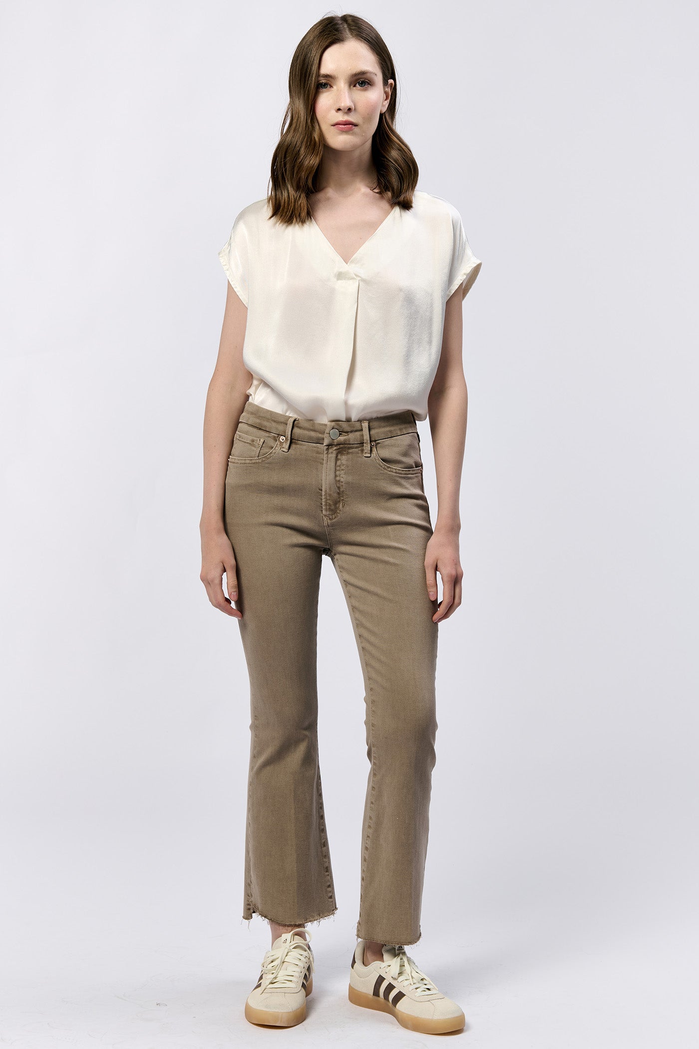 Jeanne Mid Rise Cropped Mink