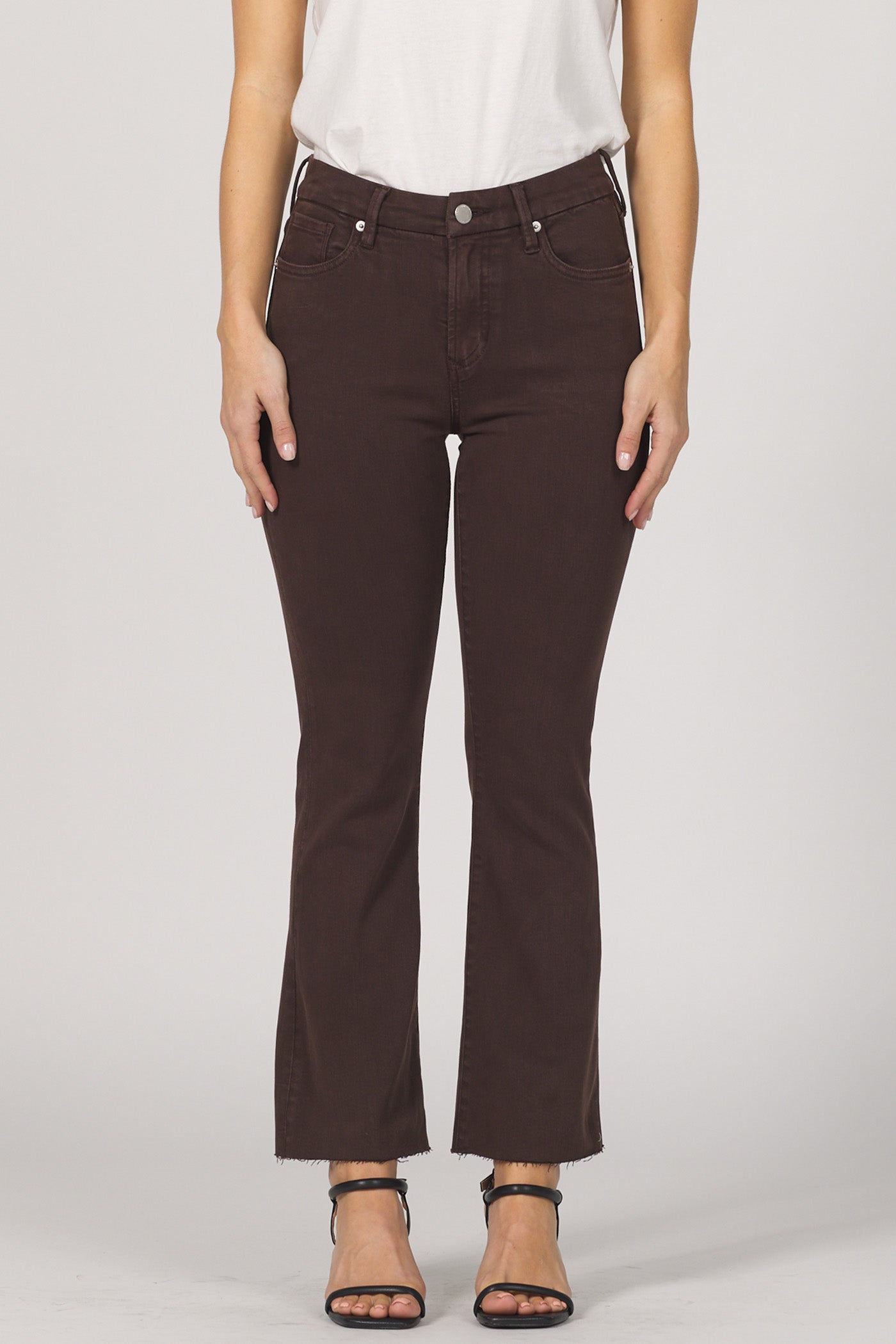 Jeanne Flare Dark Oak