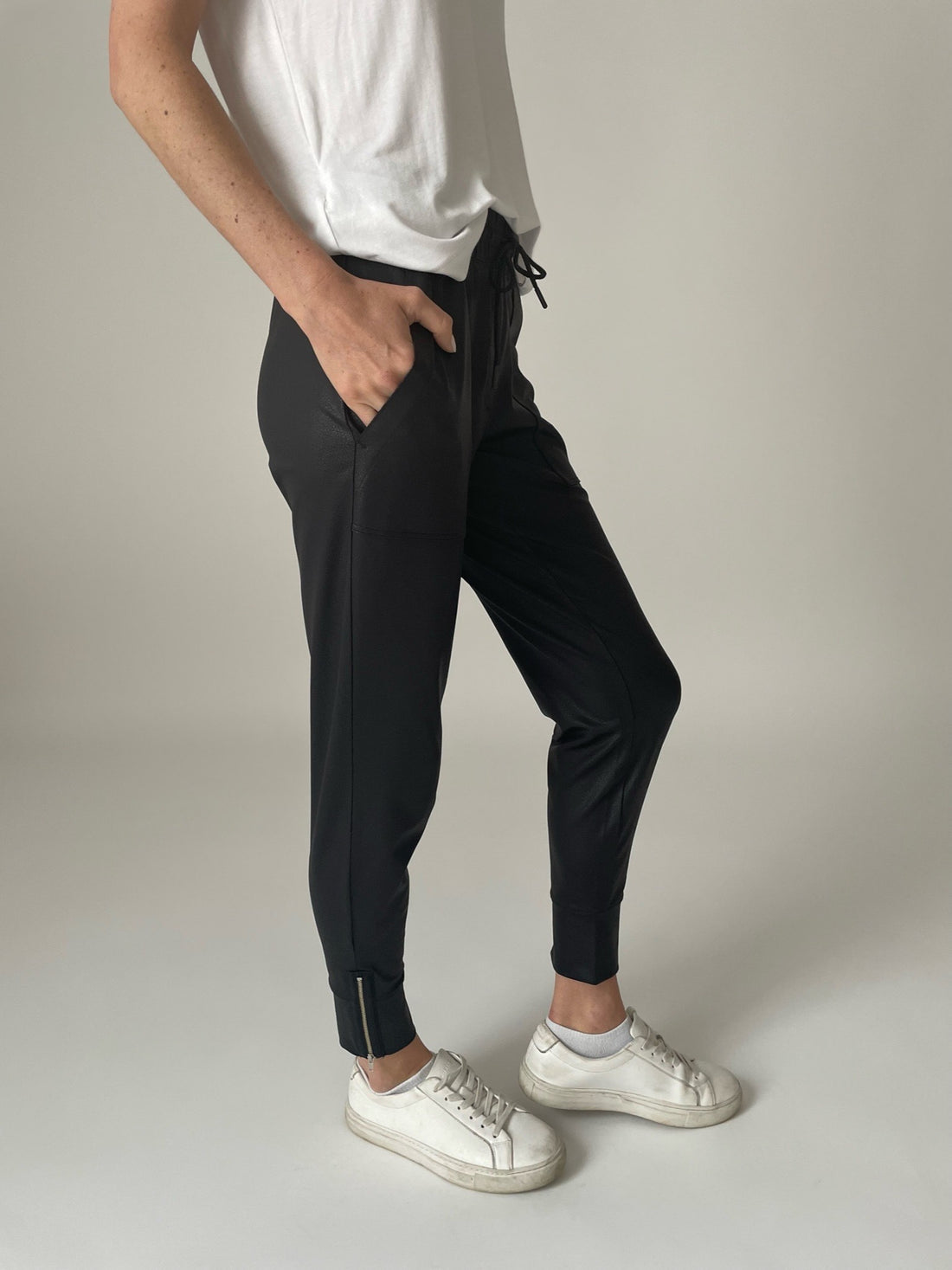 Headliner Jogger Black